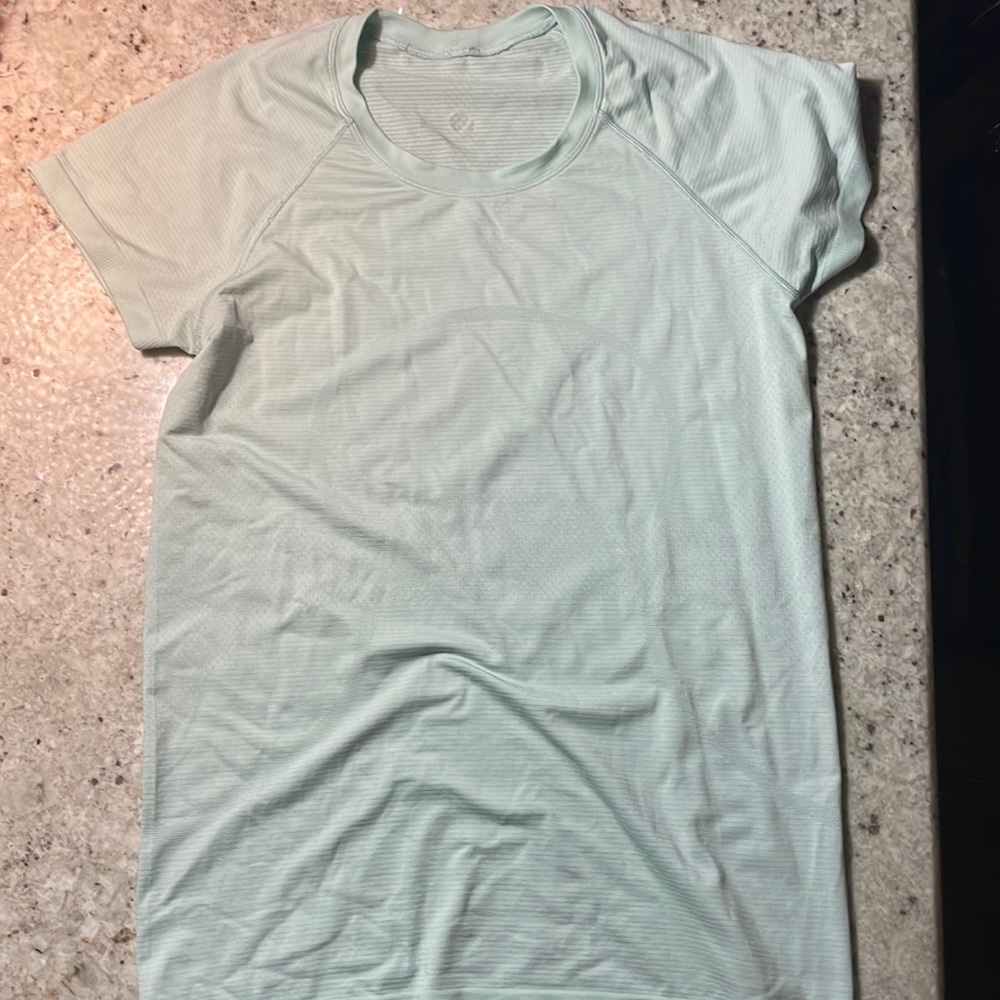Delicate Mint Lululemon Swiftly Tech short sleeve shirt